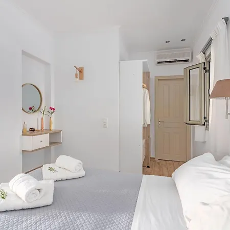 בית כפרי Kosyforema גיאלובה